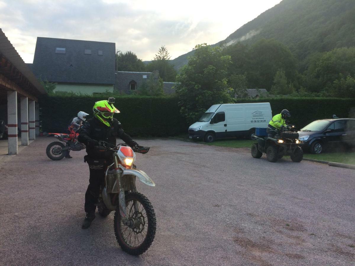 Hostal Talabart Les Exteriér fotografie
